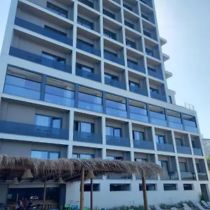 Joelle Premium Sarandë